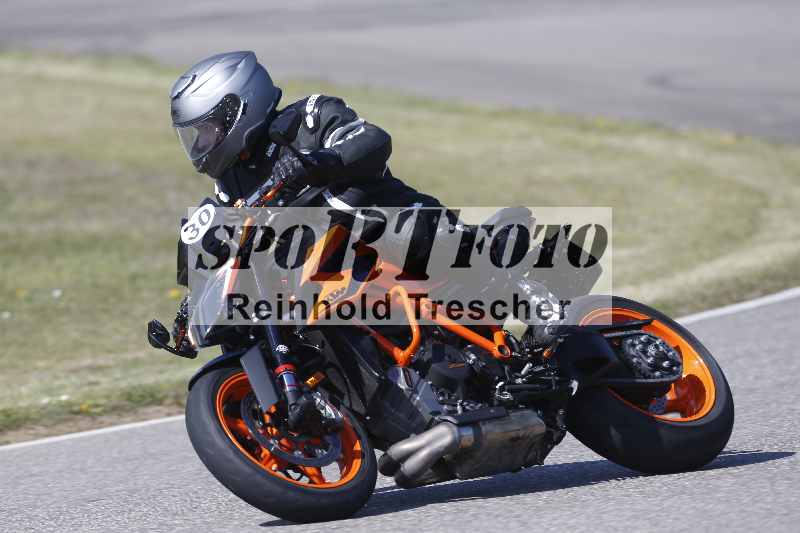 /01 02.04.2026 MAZ ADR/Gruppe gelb Gruppe gruen/30